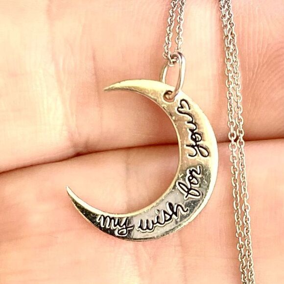 AAV# Italian Sterling 925 Silver Moon Pendant & Sterling Chain - Picture 2 of 8